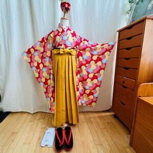 Girls Kimono & Hakama Set from Japan - NWT